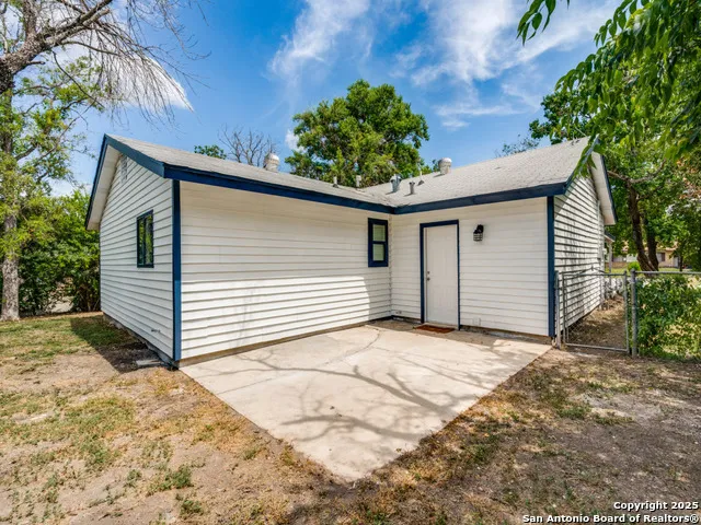 203 Lynhaven San Antonio, TX 78220