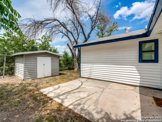 203 Lynhaven San Antonio, TX 78220