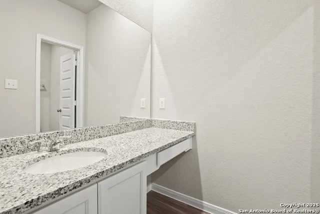 2642 Downsbury Road New Braunfels, TX 78130
