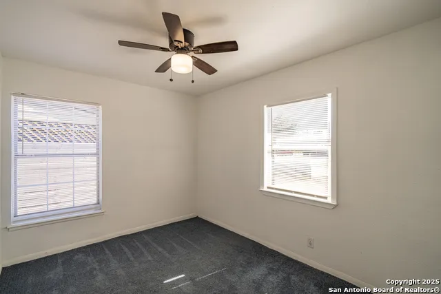 1207 W GERALD A San Antonio, TX 78211
