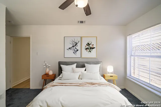1207 W GERALD A San Antonio, TX 78211