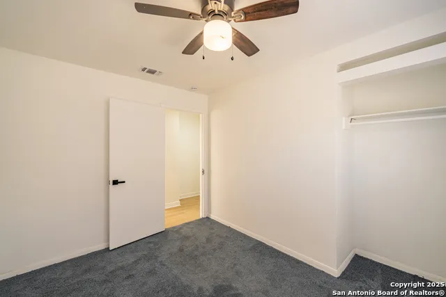 1207 W GERALD A San Antonio, TX 78211