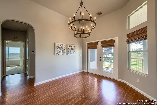 240 Glory Lane Marion, TX 78124