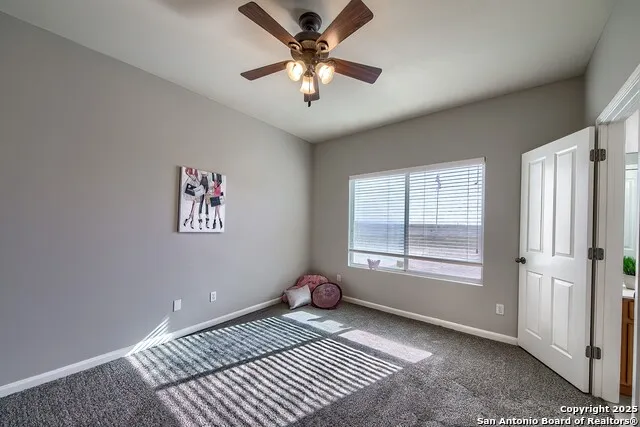 240 Glory Lane Marion, TX 78124