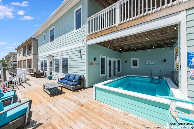 474 Bayside Port Aransas, TX 78373