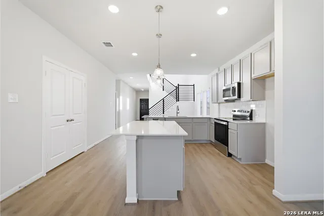 3575 Starbright Drive New Braunfels, TX 78130