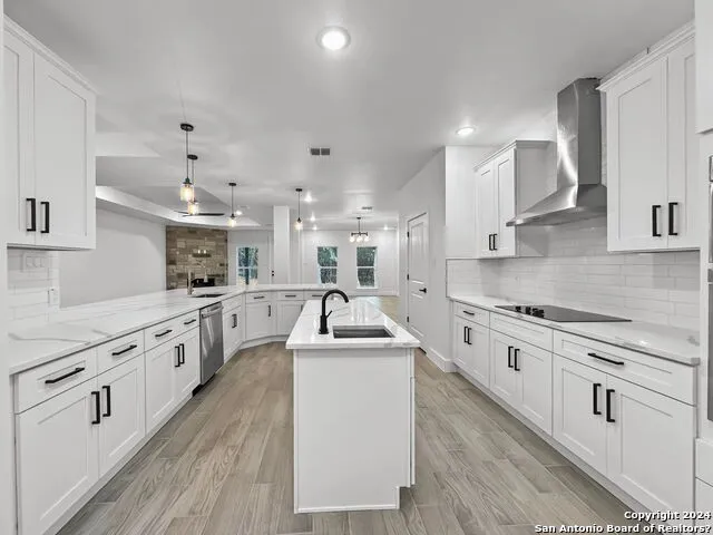 111 S Jesse Stiff Blanco, TX 78606
