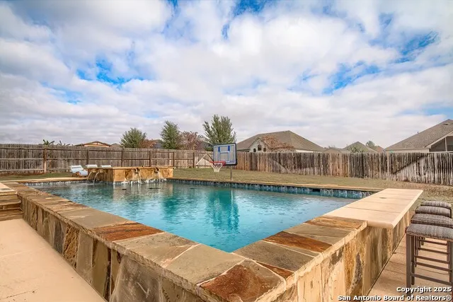 3209 Harvest Hill Blvd Marion, TX 78124