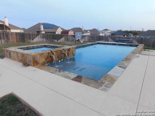 3209 Harvest Hill Blvd Marion, TX 78124