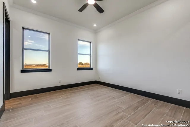 202 Venado Oaks Castroville, TX 78009