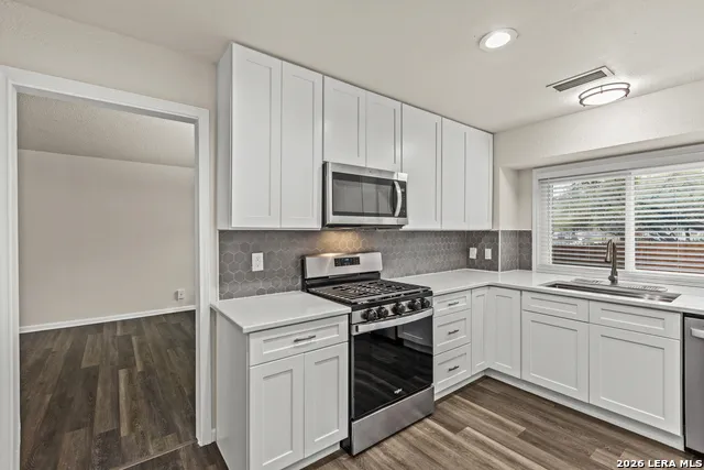 14131 KINGS MDWS San Antonio, TX 78231