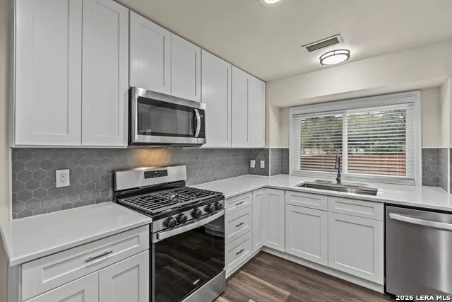 14131 KINGS MDWS San Antonio, TX 78231