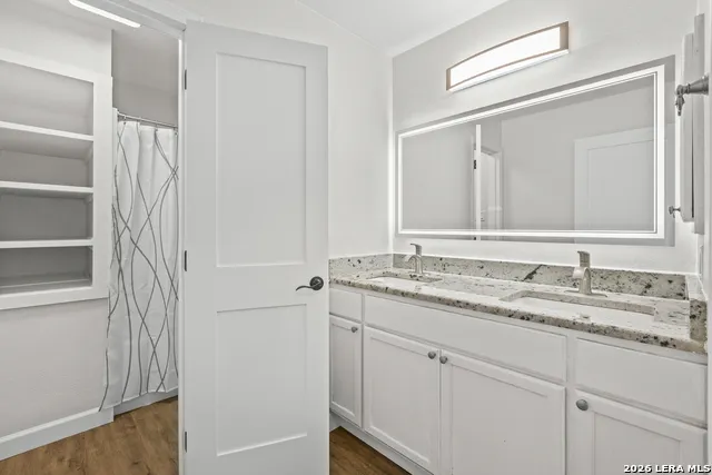14131 KINGS MDWS San Antonio, TX 78231