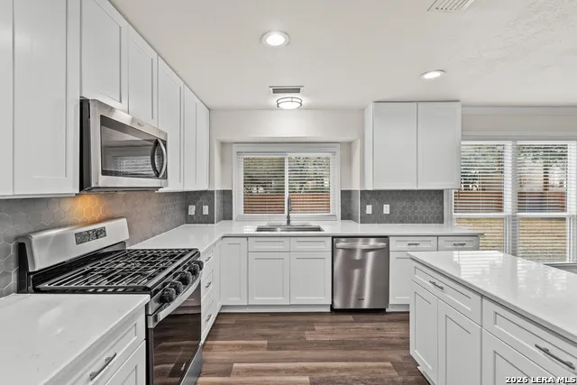 14131 KINGS MDWS San Antonio, TX 78231