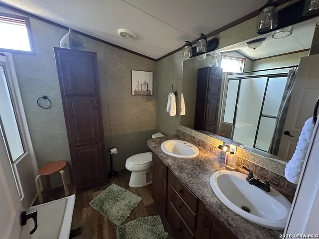 261 Pr 1514 Bandera, TX 78003