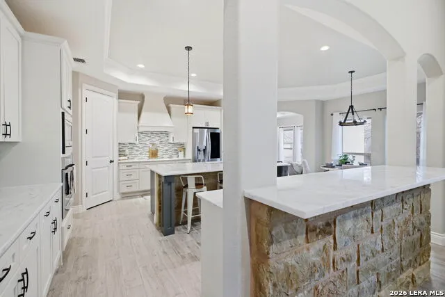 117 Crescent Rdg Adkins, TX 78101