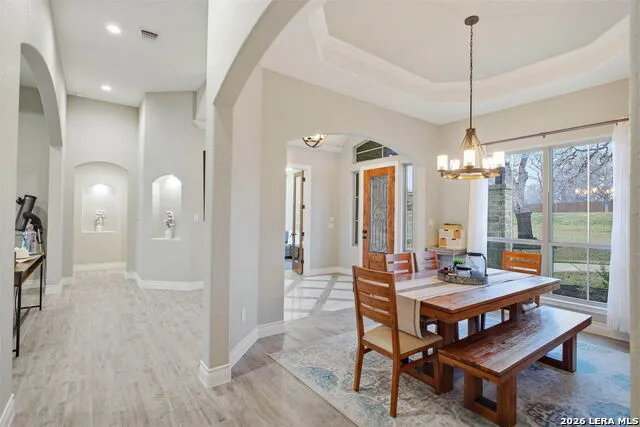 117 Crescent Rdg Adkins, TX 78101