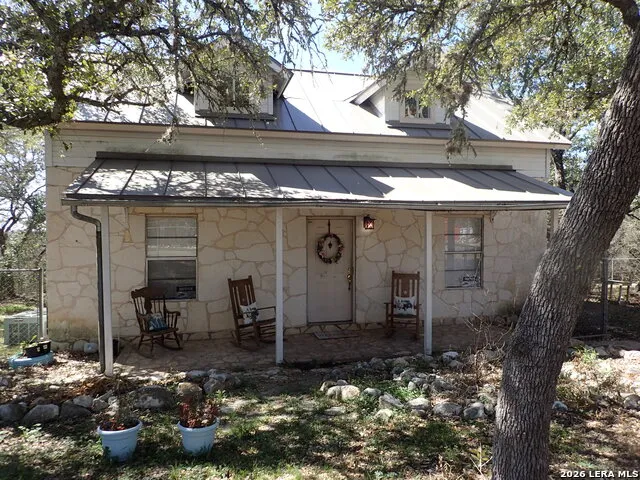 3351 County Road 265 Mico, TX 78056