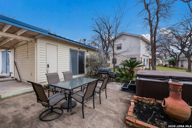 409 S Timberhill Granite Shoals, TX 78654