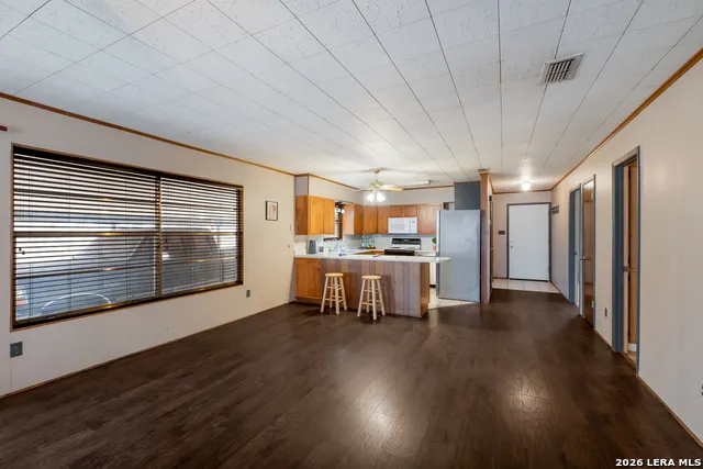 409 S Timberhill Granite Shoals, TX 78654