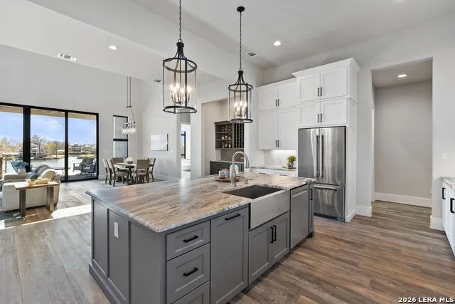 121 Houdini Kingsland, TX 78639