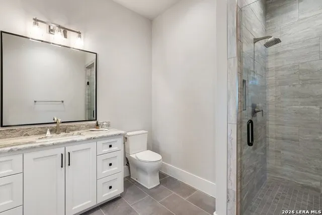 121 Houdini Kingsland, TX 78639