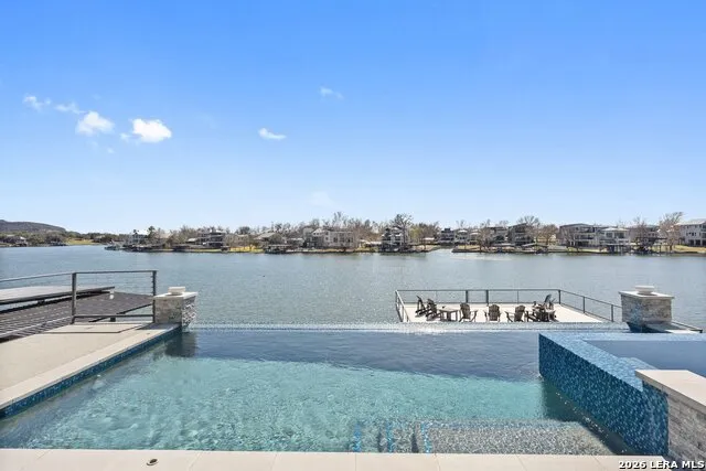 121 Houdini Kingsland, TX 78639