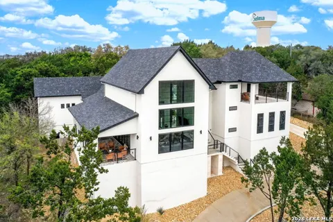 8024 Alton