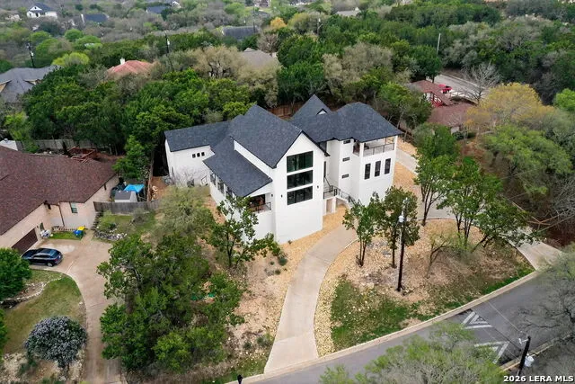 8024 Alton Selma, TX 78154