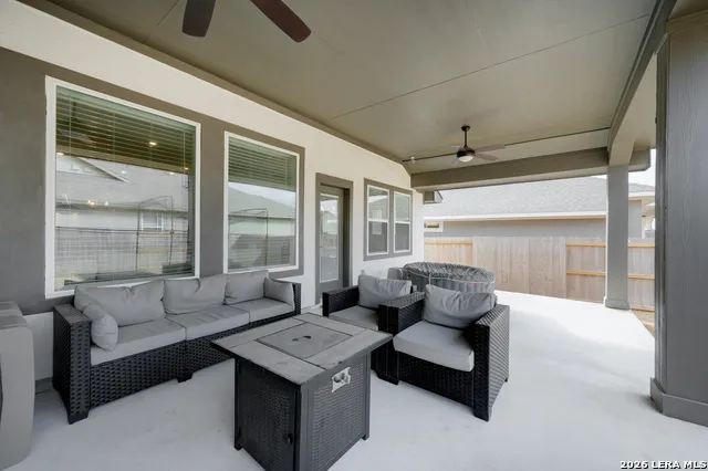 1693 Hidden Fox New Braunfels, TX 78132