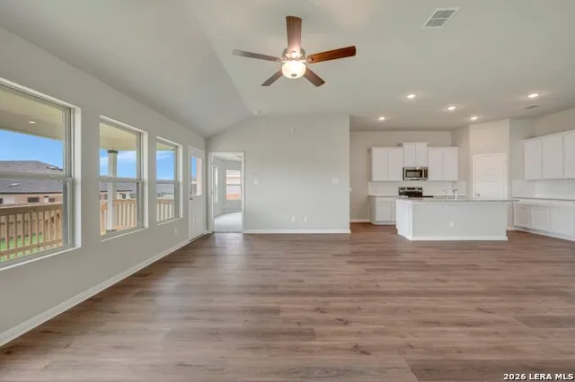 1033 Eagle Crossing Seguin, TX 78155