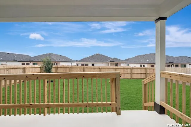 1033 Eagle Crossing Seguin, TX 78155