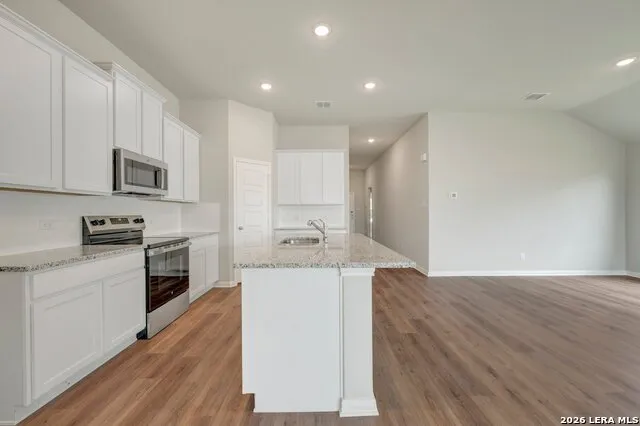 1033 Eagle Crossing Seguin, TX 78155