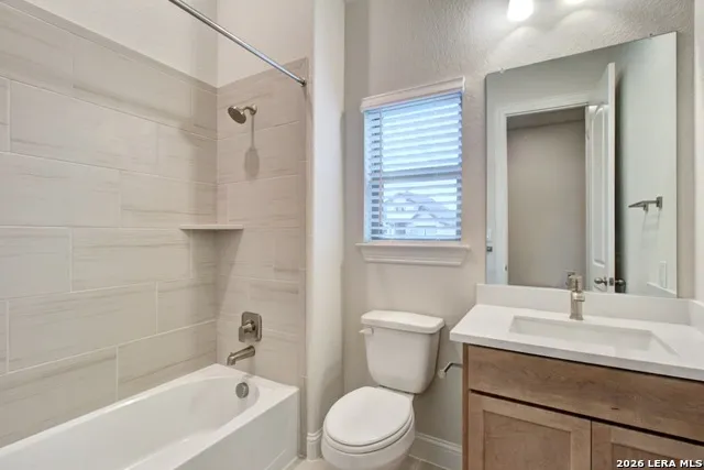 735 Navarro Street New Braunfels, TX 78132