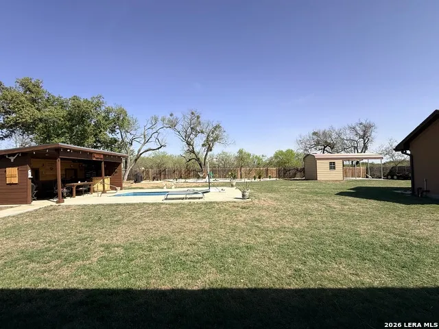 149 W Short Meadow Dr Lytle, TX 78052