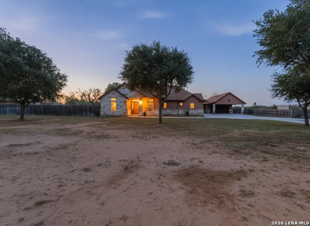 149 W Short Meadow Dr Lytle, TX 78052