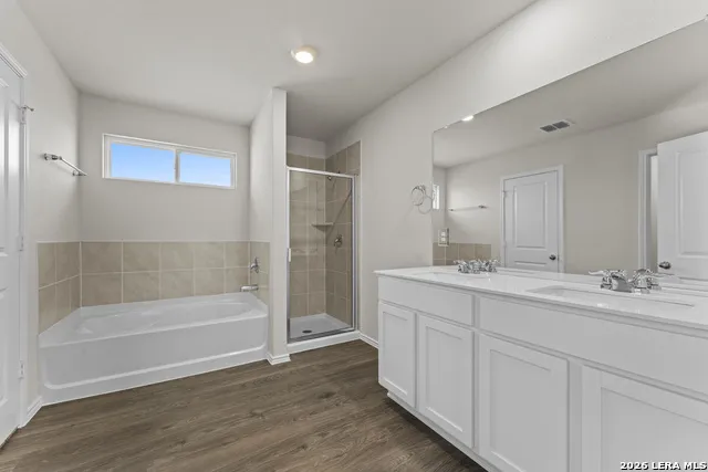 154 Double L Dr Comfort, TX 78013