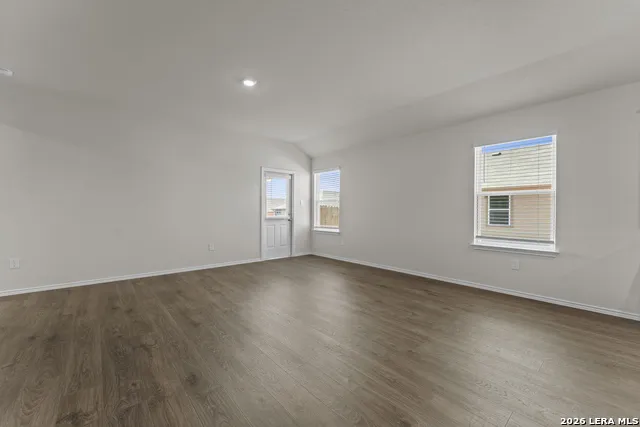 154 Double L Dr Comfort, TX 78013