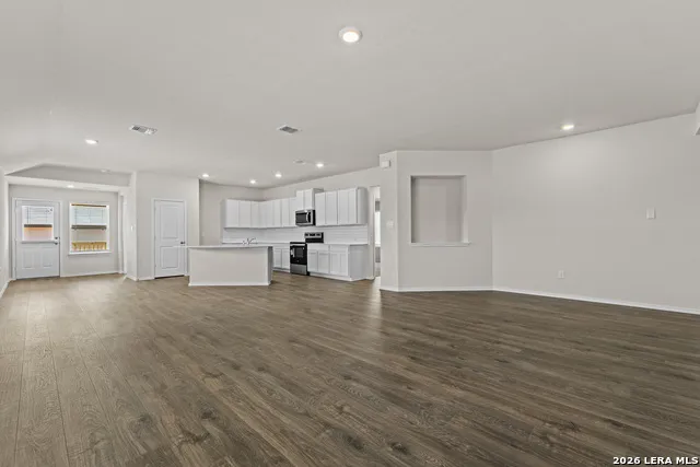 162 Double L Dr Comfort, TX 78013
