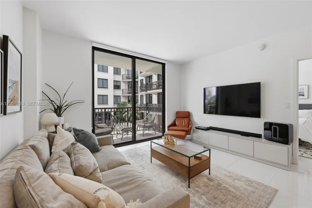 301 Altara Ave #520 Coral Gables, FL 33146