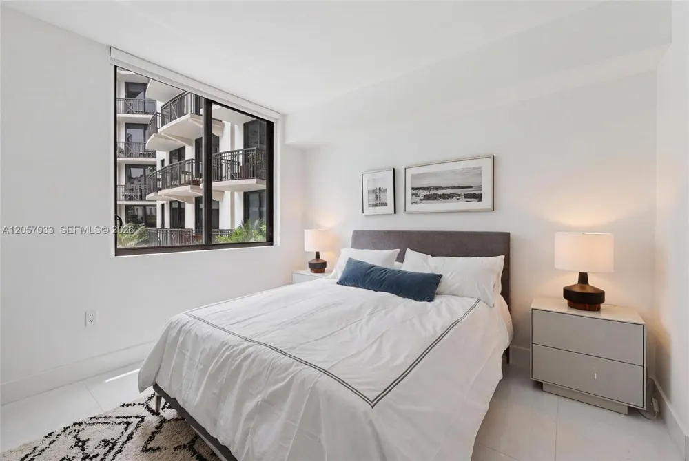 301 Altara Ave #520 Coral Gables, FL 33146
