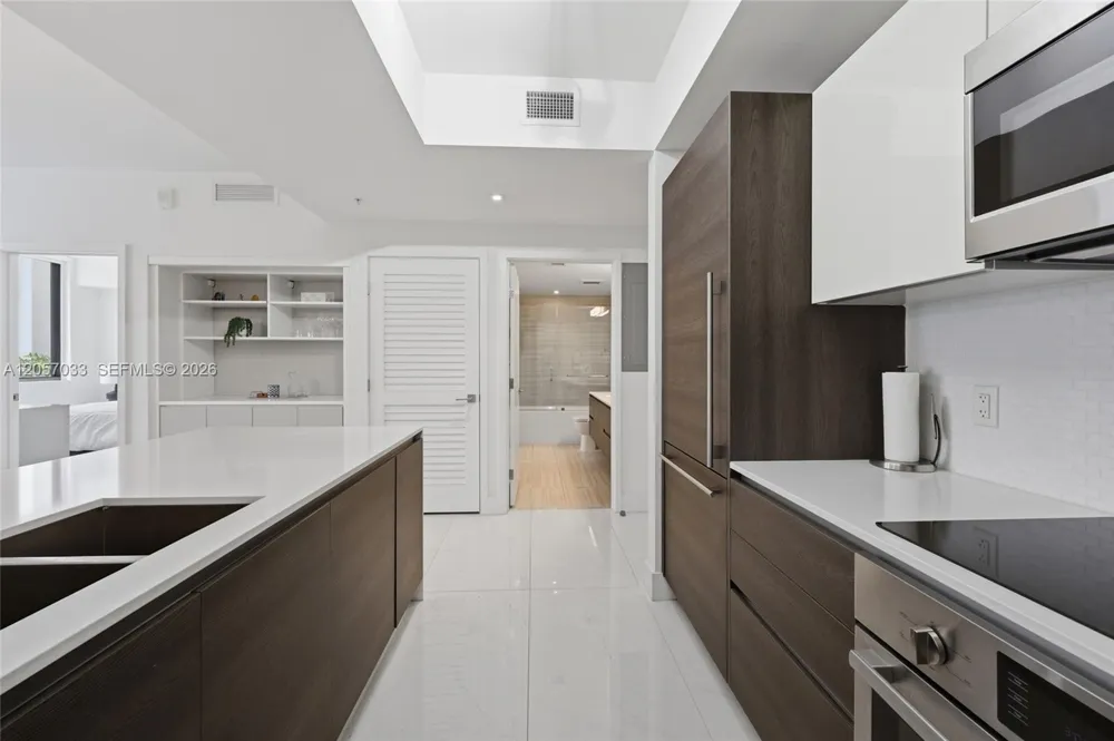 301 Altara Ave #520 Coral Gables, FL 33146