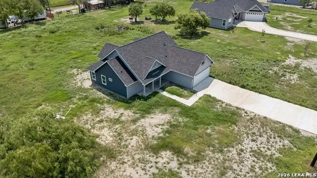 123 Ranchero Natalia, TX 78059