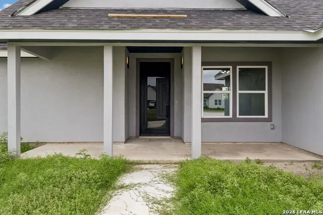 123 Ranchero Natalia, TX 78059
