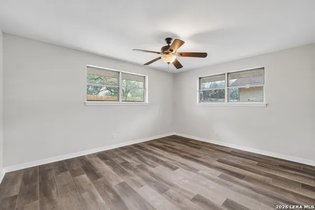 630 Rocklyn Windcrest, TX 78239