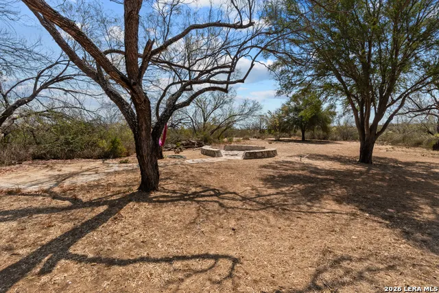 961 Pico Laredo, TX 78045