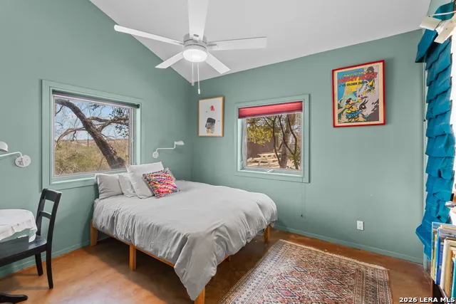 961 Pico Laredo, TX 78045