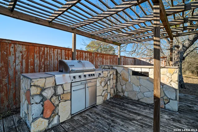 3940 us highway 90 Hondo, TX 78861