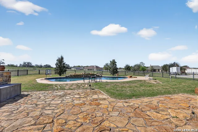 121 Abrego Mount Floresville, TX 78114