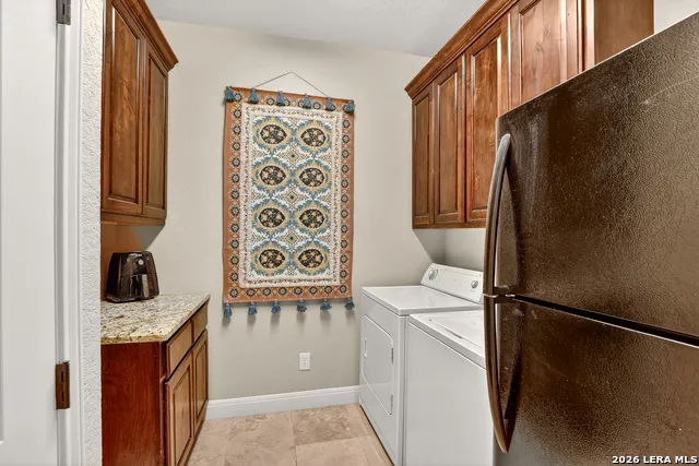 121 Abrego Mount Floresville, TX 78114